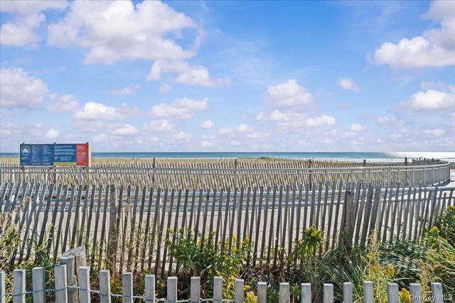 126 Beach 92nd Street 3C, Far Rockaway, NY 11693