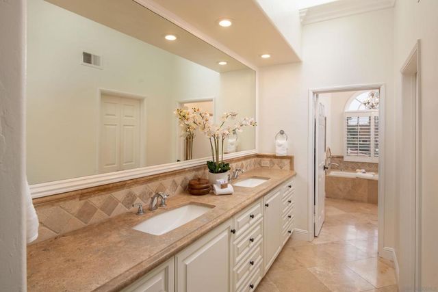 3636 Calle Juego, Rancho Santa Fe, CA 92091