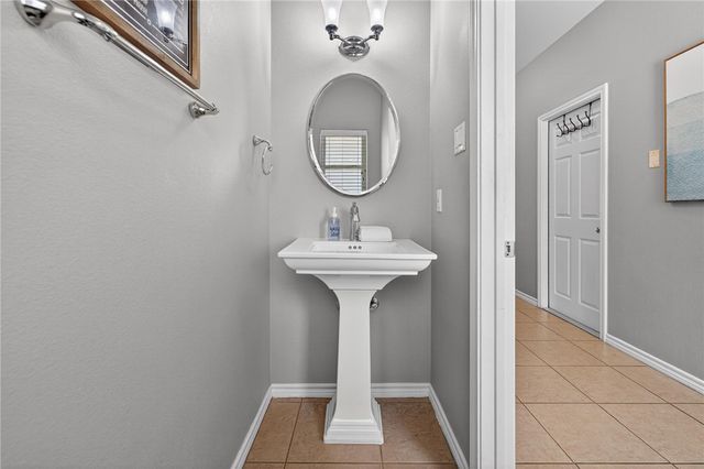 14878 Granada Dr 201, Corpus Christi, TX 78418