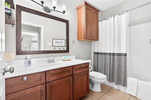 14878 Granada Dr 201, Corpus Christi, TX 78418