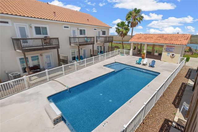 14878 Granada Dr 201, Corpus Christi, TX 78418