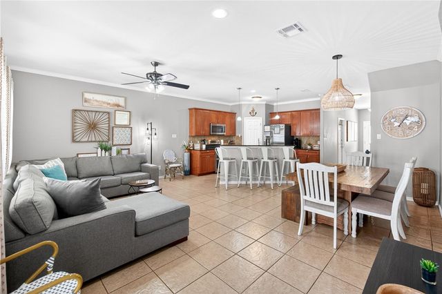 14878 Granada Dr 201, Corpus Christi, TX 78418
