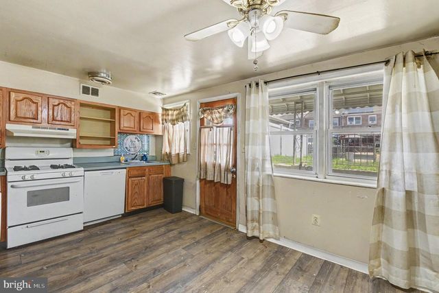 8133 GRAY HAVEN, Dundalk, MD 21222