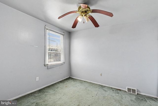 8133 GRAY HAVEN, Dundalk, MD 21222