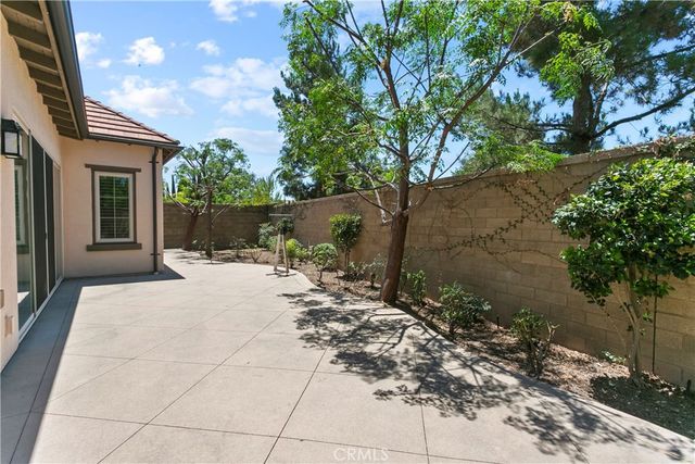 68 Bloomington, Irvine, CA 92620