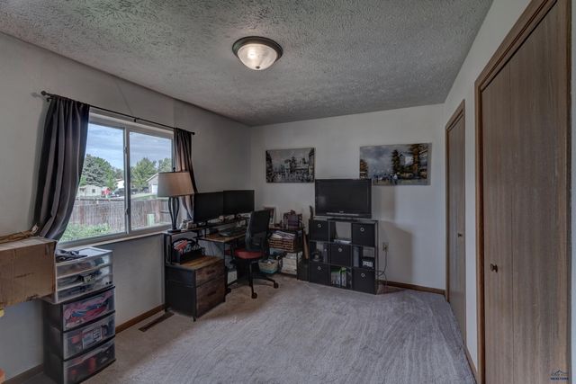 115 SPRINGER DR, Box Elder, SD 57719