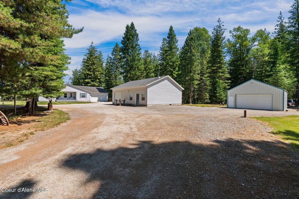 249 Indigo Sky Rd, Sandpoint, ID 83864 photo 3