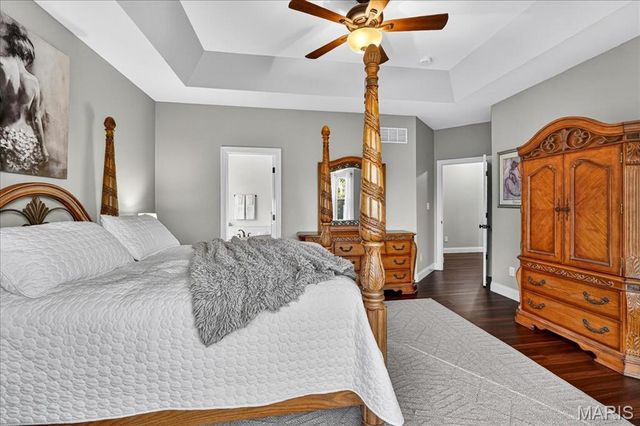 6219 Pathfinder Drive, St Louis, MO 63129