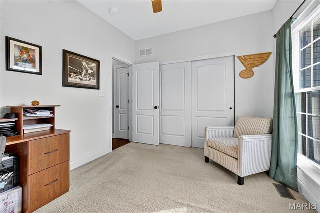 6219 Pathfinder Drive, St Louis, MO 63129