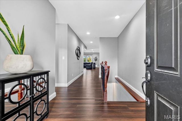 6219 Pathfinder Drive, St Louis, MO 63129