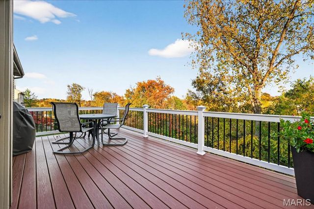 6219 Pathfinder Drive, St Louis, MO 63129