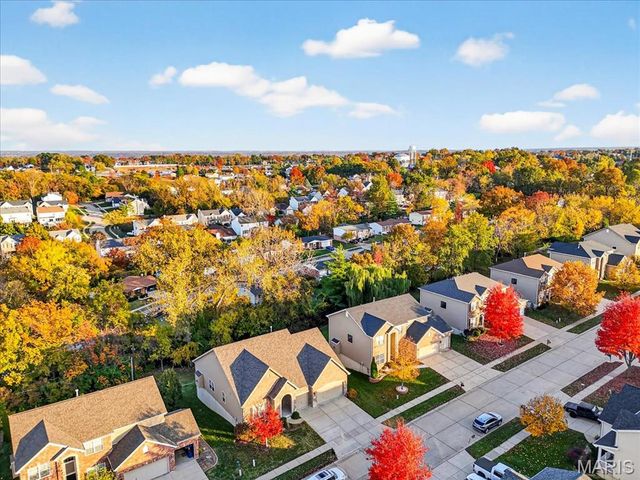 6219 Pathfinder Drive, St Louis, MO 63129