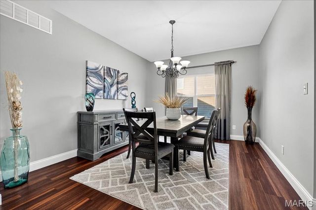 6219 Pathfinder Drive, St Louis, MO 63129