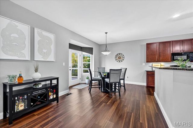 6219 Pathfinder Drive, St Louis, MO 63129