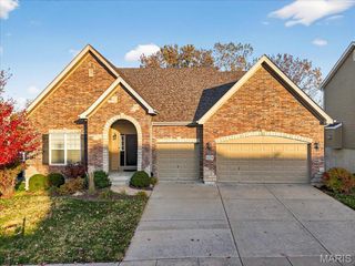 6219 Pathfinder Drive, St Louis, MO 63129
