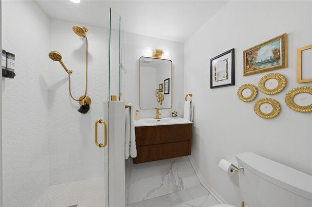 126 Maples Trail, Mabank, TX 75156