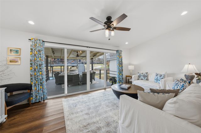 126 Maples Trail, Mabank, TX 75156