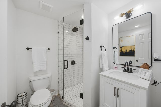 126 Maples Trail, Mabank, TX 75156