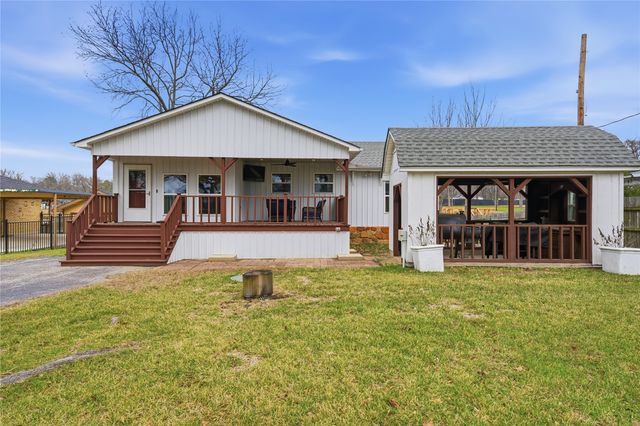 126 Maples Trail, Mabank, TX 75156