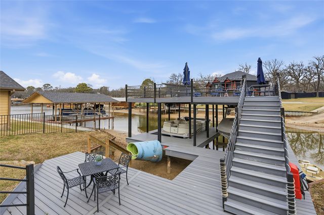 126 Maples Trail, Mabank, TX 75156