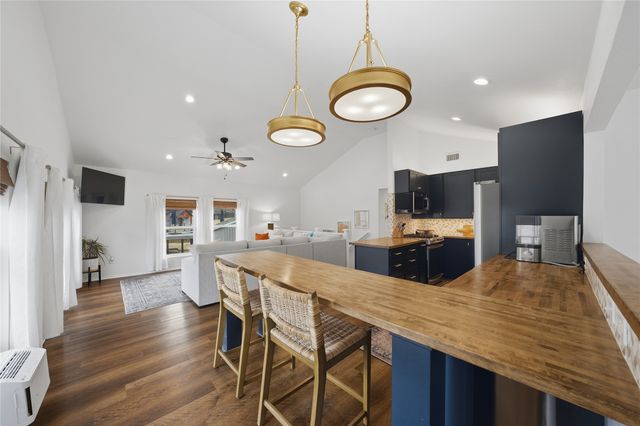 126 Maples Trail, Mabank, TX 75156