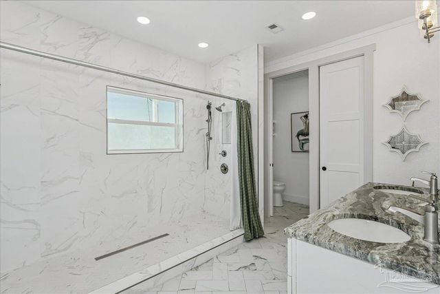 7515 Gulf Blvd, Navarre Beach, FL 32566