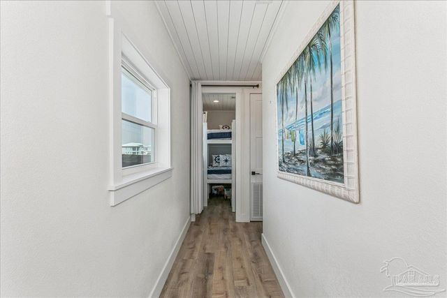 7515 Gulf Blvd, Navarre Beach, FL 32566