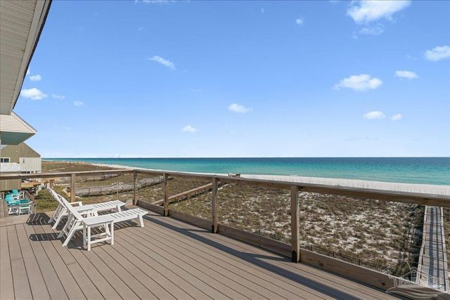 7515 Gulf Blvd, Navarre Beach, FL 32566