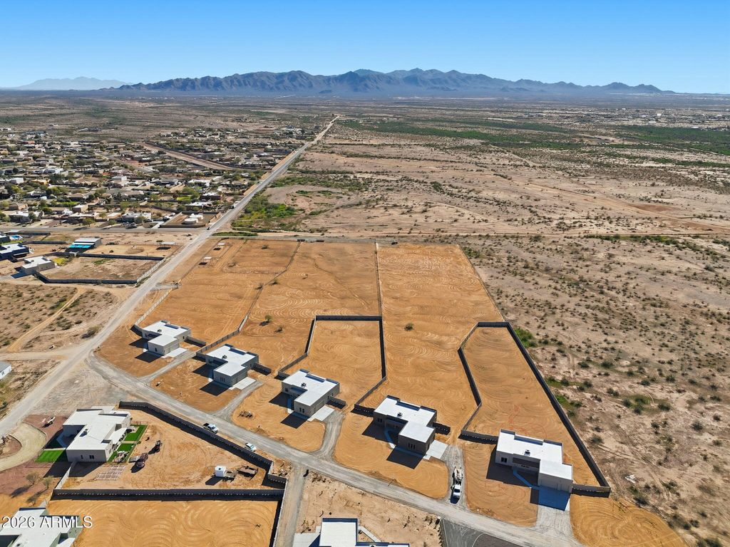 23109 W SKINNER Road, Wittmann, AZ 85361 — photo 5