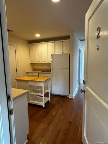 131 E Main Street, Bay Shore, NY 11706