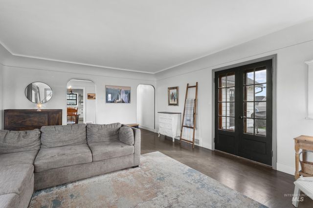 4623 S Montana Ave, Caldwell, ID 83607