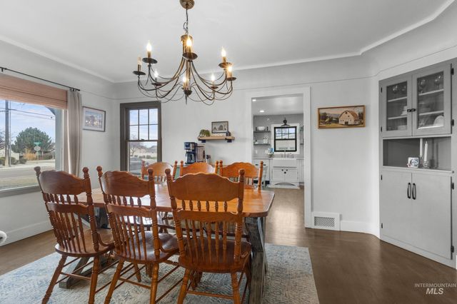 4623 S Montana Ave, Caldwell, ID 83607