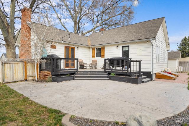 4623 S Montana Ave, Caldwell, ID 83607