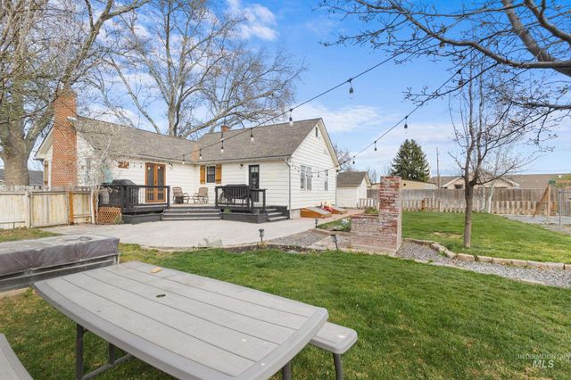 4623 S Montana Ave, Caldwell, ID 83607