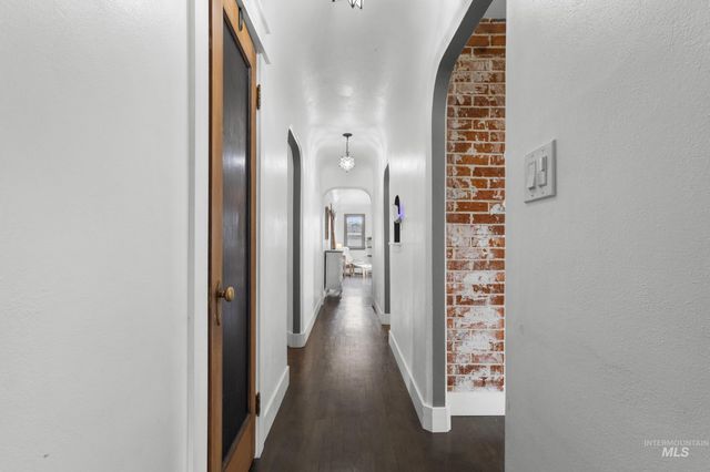 4623 S Montana Ave, Caldwell, ID 83607