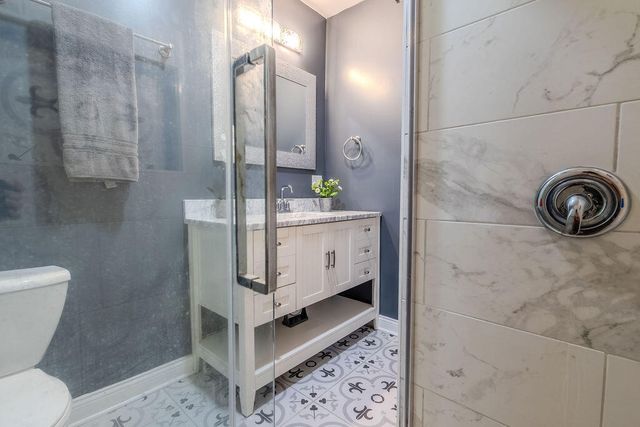 16002 Lakeside Road, Chikaming Twp, MI 49129