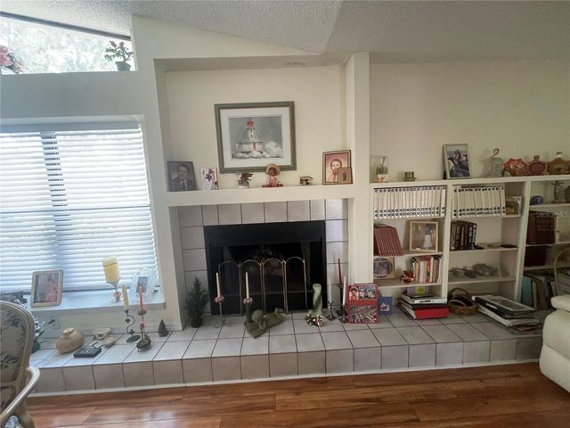 4696 LONG LAKE DRIVE, Sarasota, FL 34233