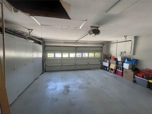 4696 LONG LAKE DRIVE, Sarasota, FL 34233