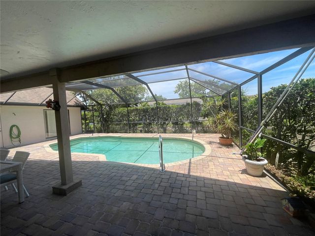 4696 LONG LAKE DRIVE, Sarasota, FL 34233