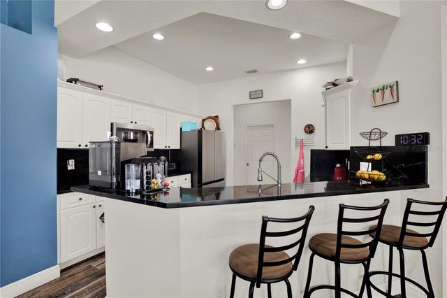 3165 PRIDES CROSSING, Tarpon Springs, FL 34688