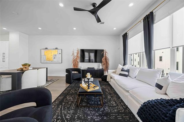 3018 Markle Drive, Houston, TX 77003