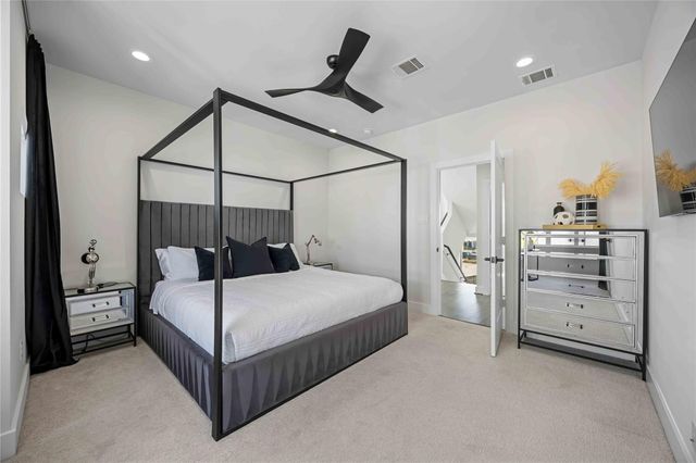 3018 Markle Drive, Houston, TX 77003