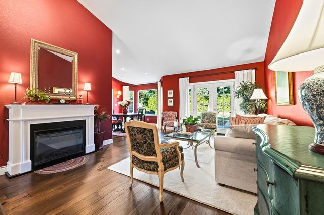 709 E Wood Duck Circle, Fresno, CA 93730