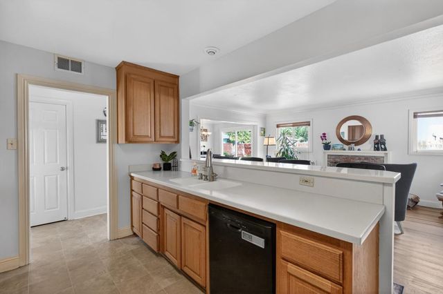 4223 Horgan Way, Sacramento, CA 95821