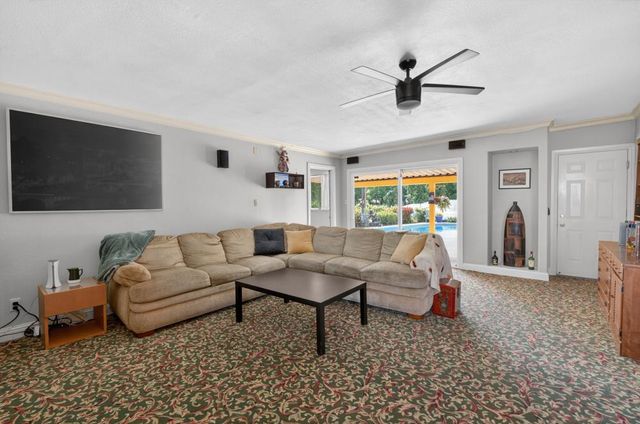 4223 Horgan Way, Sacramento, CA 95821