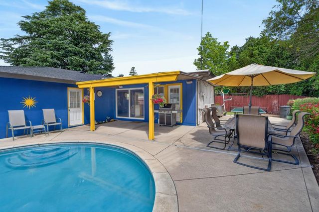 4223 Horgan Way, Sacramento, CA 95821