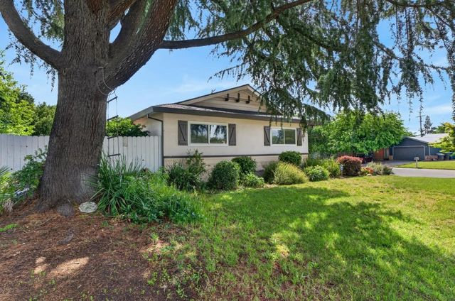 4223 Horgan Way, Sacramento, CA 95821