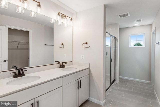 529 ASTER LN, Orange, VA 22960