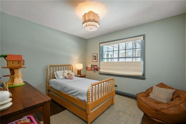 9331 Ensley Lane, Leawood, KS 66206