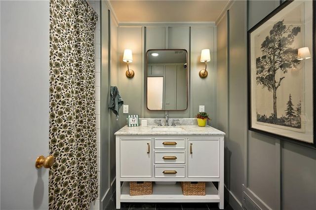 9331 Ensley Lane, Leawood, KS 66206